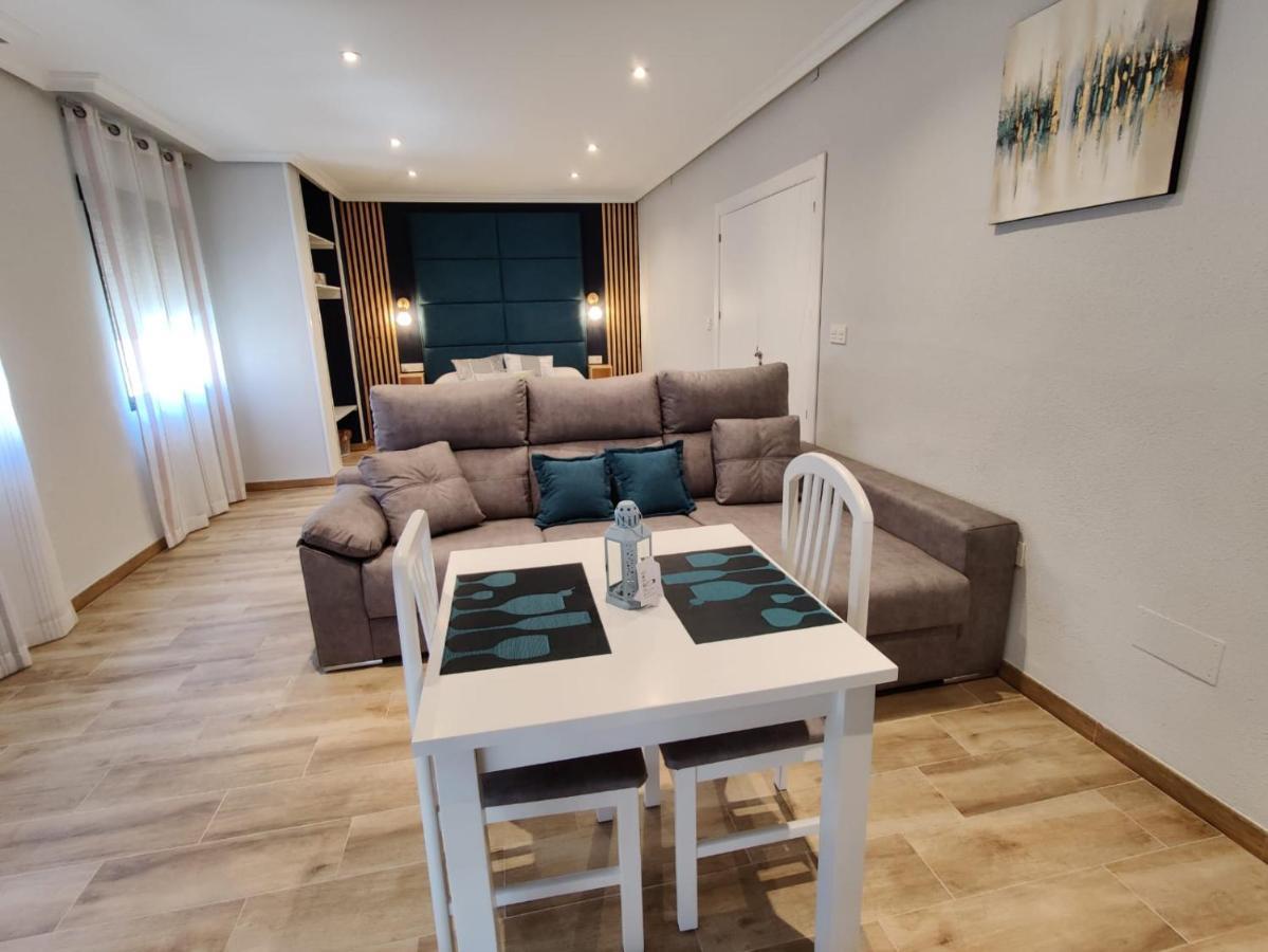 Duerme A Gusto - Tu Habitacion Acogedora En Torredonjimeno Exterior foto