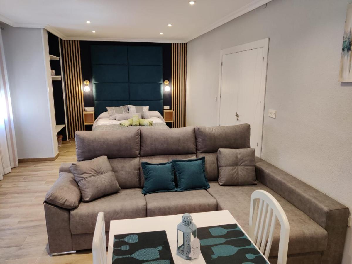 Duerme A Gusto - Tu Habitacion Acogedora En Torredonjimeno Exterior foto